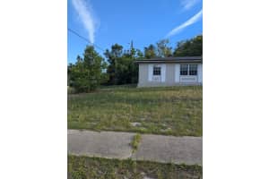 1725 TWIN OAK STREET, DELTONA, FL 32725 - MLS#MFRV4948034