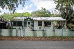5560 PARK, DE LEON SPRINGS, FL 32130 - MLS#MFRV4948042