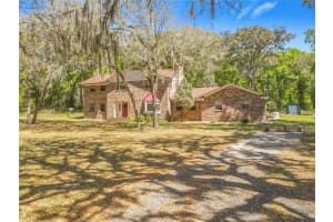 4525 AUDUBON AVENUE, DE LEON SPRINGS, FL 32130 - MLS#MFRV4948052