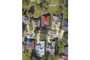 107 Curry Rise Ct, DELAND