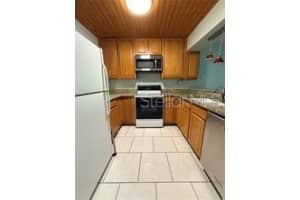 100 KENTUCKY AVENUE, DELAND, FL 32724 - MLS#MFRV4948115