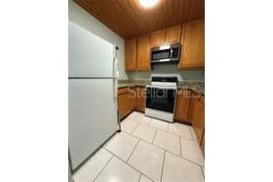 100 KENTUCKY AVENUE, DELAND, FL 32724 - MLS#MFRV4948115