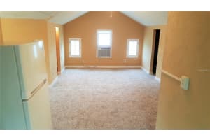 1411 E NEW YORK AVE, DELAND, FL 32724 - MLS#MFRV4948129