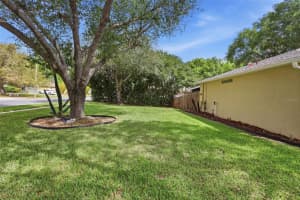 415 DEANNA CIRCLE, DELAND, FL 32724 - MLS#MFRV4948136