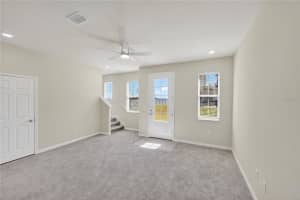 176 HOLLY VILLAGE DRIVE, DAVENPORT, FL 33837 - MLS#MFRV4948143