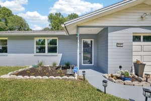 327 LONDON ROAD, DAYTONA BEACH, FL 32117 - MLS#MFRV4948167