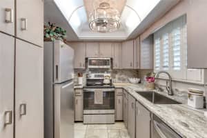 935 OCEAN SHORE BOULEVARD, ORMOND BEACH, FL 32176 - MLS#MFRV4948235