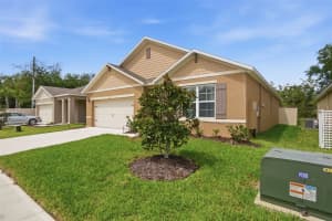 807 AMHURST DRIVE, ORANGE CITY, FL 32763 - MLS#MFRV4948264