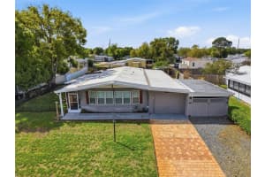 142 FLORENCE BOULEVARD, DEBARY, FL 32713 - MLS#MFRV4948268