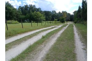 6104 268TH TERRACE, NEWBERRY, FL 32669 - MLS#MFRV4948319