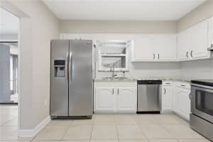 24 LILAC DRIVE, DEBARY, FL 32713 - MLS#MFRV4948346