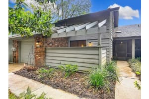 902 VILLAGE GREEN ROAD, DELAND, FL 32720 - MLS#MFRV4948358