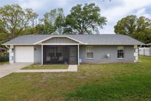 340 PARK AVENUE, ORANGE CITY, FL 32763 - MLS#MFRV4948365