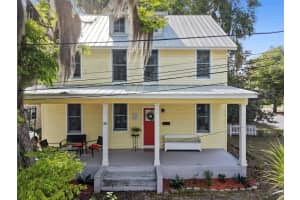 318 COLONIAL COURT, DELAND, FL 32720 - MLS#MFRV4948388