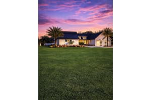 825 PHEASANT RUN COURT, PORT ORANGE, FL 32127 - MLS#MFRV4948411