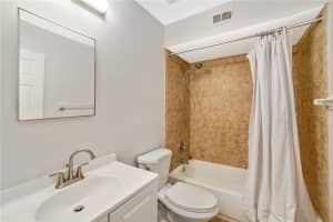 4307 70TH TERRACE, GAINESVILLE, FL 32608 - MLS#MFRV4948421