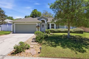 923 CASCADES PARK TRAIL, DELAND, FL 32720 - MLS#MFRV4948491