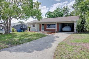 720 Crestview Dr, ORANGE CITY