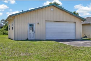 2904 VICTORY PALM DRIVE, EDGEWATER, FL 32141 - MLS#MFRV4948536