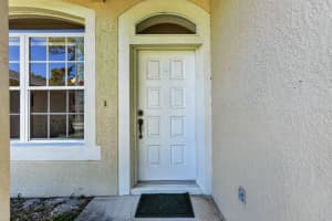 2904 VICTORY PALM DRIVE, EDGEWATER, FL 32141 - MLS#MFRV4948536