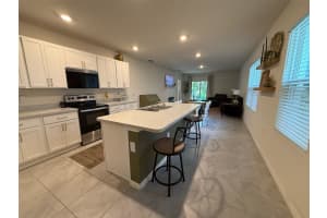 372 PELHAM PARK DRIVE, DELAND, FL 32720 - MLS#MFRV4948562