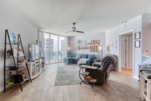 241 RIVERSIDE DRIVE, HOLLY HILL, FL 32117 - MLS#MFRV4948580