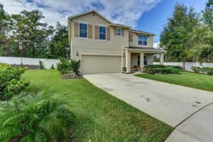831 OAK HOLLOW LOOP, DELAND, FL 32724 - MLS#MFRV4948653