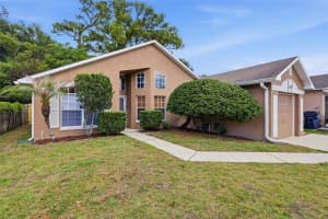 124 KELLY CIRCLE, SANFORD, FL 32773 - MLS#MFRV4948689
