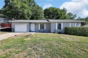 555 Sandy Pines Dr, ORANGE CITY 555 Sandy Pines Dr, ORANGE CITY