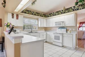 2124 WHITE EAGLE STREET, CLERMONT, FL 34714 - MLS#MFRV4948858