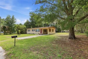 516 LAND O LAKES CT, DELAND, FL 32724 - MLS#MFRV4948917