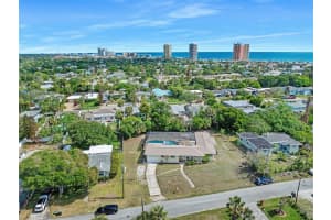 307 MANHATTAN AVENUE, DAYTONA BEACH, FL 32118 - MLS#MFRV4948925
