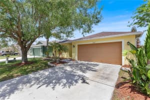 4629 CAVERNS DRIVE, KISSIMMEE, FL 34758 - MLS#MFRV4948965