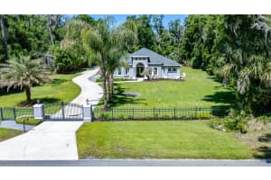 4040 GRAND AVENUE, DELAND, FL 32720 - MLS#MFRV4948968