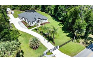 4040 GRAND AVENUE, DELAND, FL 32720 - MLS#MFRV4948968
