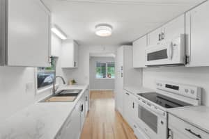 4128 WOODLAND CIRCLE, DELAND, FL 32724 - MLS#MFRV4948973
