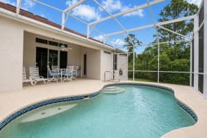 685 MALAGA, DELTONA, FL 32725 - MLS#MFRV4948978