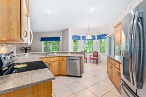 28 CEDAR POINT DRIVE, PALM COAST, FL 32164 - MLS#MFRV4949000
