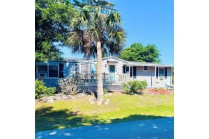 1301 AVENUE D, ORMOND BEACH, FL 32174 - MLS#MFRV4949102