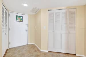935 HALIFAX AVENUE, DAYTONA BEACH, FL 32118 - MLS#MFRV4949113
