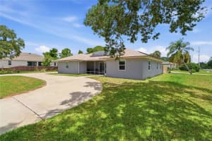 602 LAKE DRIVE, SEBASTIAN, FL 32958 - MLS#MFRV4949231