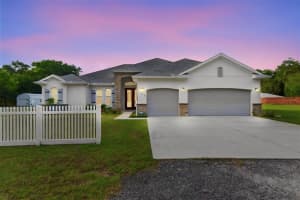 135 Mills Rd, DELAND 135 Mills Rd, DELAND