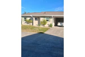 225 Pine Bluff Ave #560, DELAND