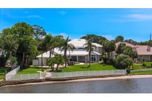 626 RIVERSIDE DRIVE, ORMOND BEACH, FL 32176 - MLS#MFRV4949479