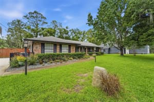 386 LAKE CHARLES ROAD, DELAND, FL 32724 - MLS#MFRV4949517