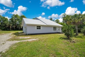 110 WASHINGTON AVENUE, DELAND, FL 32720 - MLS#MFRV4949522