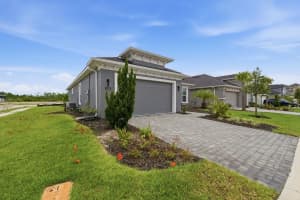 246 AZURE MIST WAY, DAYTONA BEACH, FL 32124 - MLS#MFRV4949617