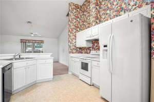 1083 HORIZON VIEW BOULEVARD, PORT ORANGE, FL 32129 - MLS#MFRV4949760