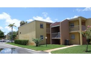 2868 Somerset Park Dr, Tampa, FL 33613, Sold 08/30/16