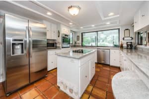 2010 Moss Ct, Dunedin, FL 34698, Sold 11/24/17